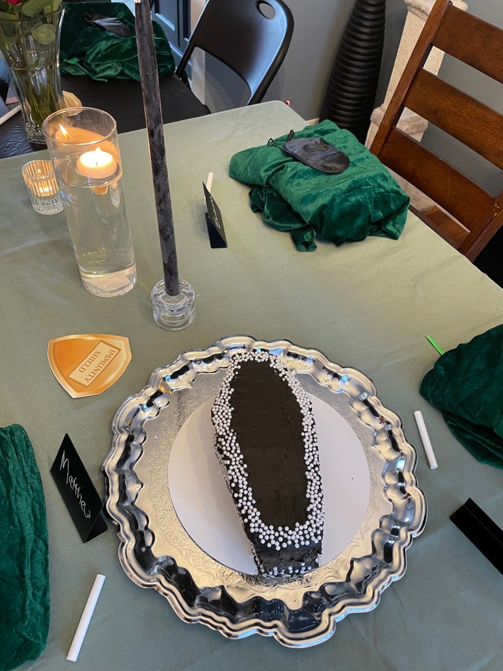 Best Traitors Watch Party Food Ideas (Drinks, Appetizers &&nbsp;Desserts)